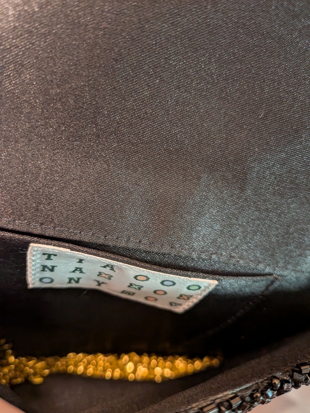 Black Beaded Women In Law Clutch with Gold Chain Lawyer Judge Justice - Picture 8 of 8